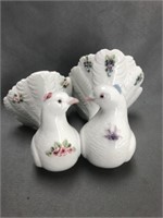 Couple of Doves w/ Flowers Lladro