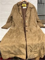 Kinde Women’s Long Suede Coat