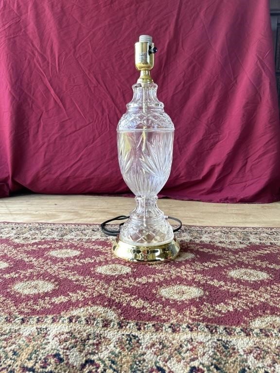 Rug and glass lamp