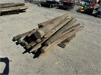 Pallet Assorted Wood Posts