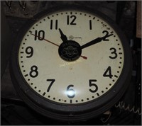 Large Vintage General Electric Wall Clock