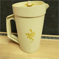 Vintage Tupperware Almond Tea Pitcher 64 Oz