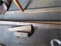 GROUP OF FLAKE BOARDS OF VARIOUS SIZES - BRING