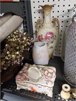 2 Vases & Powder Box