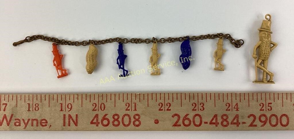 1939 Planter's Peanuts charm bracelet, pendant