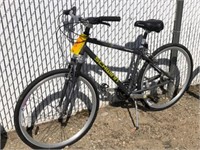 GRAY SCHWINN MTB, (BB69)