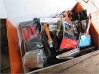 Box Lot: Paint Brushes