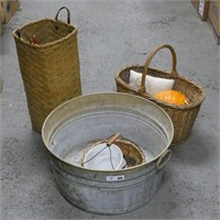 Galvanized Wash Tub w/ Baskets