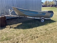 Edson 16 ft boat with Yacht Club trailer. Seats