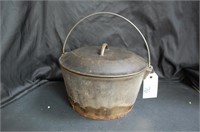 Cast Iron 10" Dutch Oven with Lid