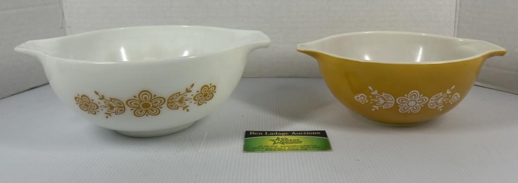 Pyrex Butterfly Gold Cinderella Mixing Bowls