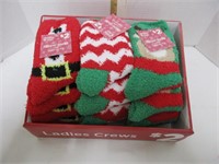 Box Fuzzy Xmas Socks