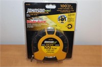 New Johnson 100ft Closed Case Steel Tape Measure