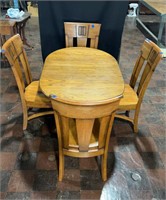 Oak Dining Table with 4 Chairs.54"x36"x30"