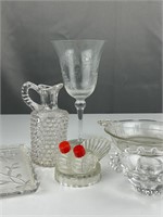 Vintage glassware salt pepper shaker more