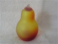 pilgrim glass pear 4"