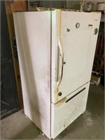 Kenmore COLD working refrigerator