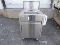 Portable Hand Sink with Hot Water 24"
