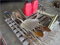 Assorted Long handle Tools