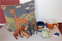 Giraffe mugs and decor