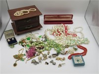 LOT OF VINTAGE COSTUME JEWELRY AND BOX