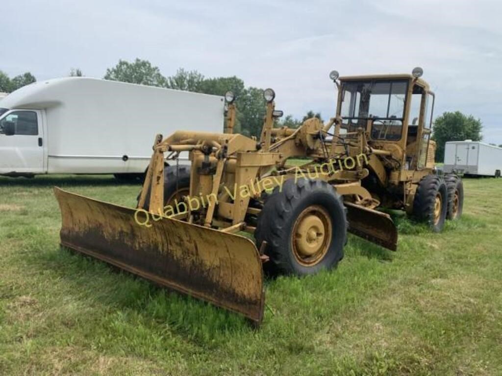 CATERPILLAR GRADER MODEL 120