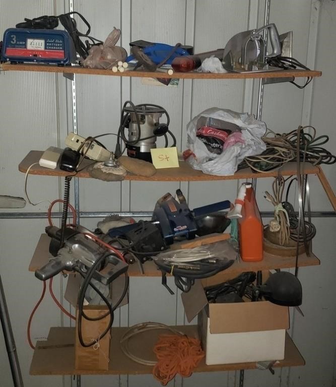 C - MIXED LOT OF POWER TOOLS (ST)