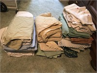 Lot of Sheets and Linens