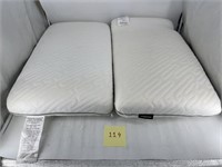 Gel Memory foam bed Pillows. (Used)
