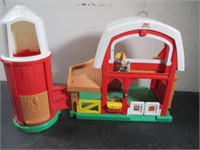 Fisher Price Little People Barn