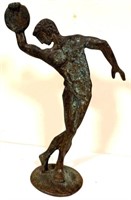 Discobolus of Myron statue sculpture