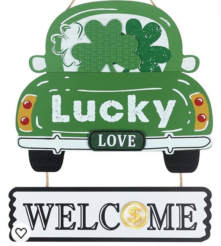 Lucky love welcome garden sign
