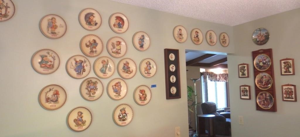 Collection of Hummel plates & items w/boxes