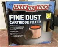Channel lock dust filter