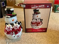 Cracker Barrel’s Snowmen Cookie Jar