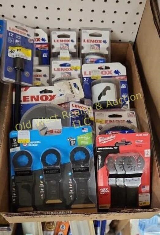 Box of Hole Saws & Misc. (#981)