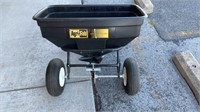 Agri-Fab Tow Broadcast spreader Model #45-02114
