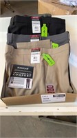 1 Lot - 3 HAGGAR Men’s Size 34 Dress Pants, 1