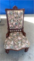 LATE VICTORIAN OCCASIONAL CHAIR
