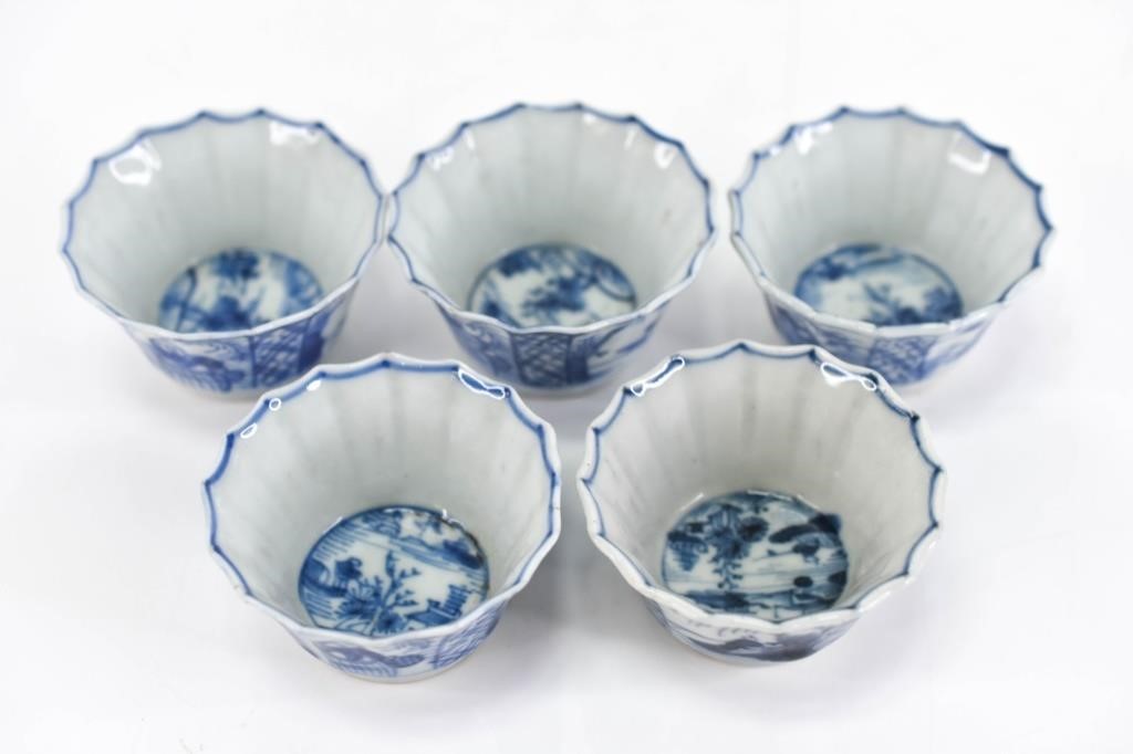 Chinese Porcelain Blue & White Underglaze Bowls