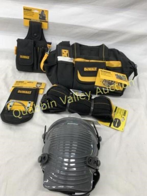 DEWALT TOOL BAG & POUCH