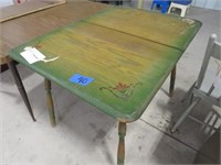 Antique kitchen table 29"x40" oak