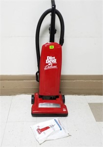 Dirt Devil Royal Deluxe Vacuum w/Bags &