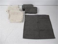 Lot of (6) Assorted Hand/Face Towels