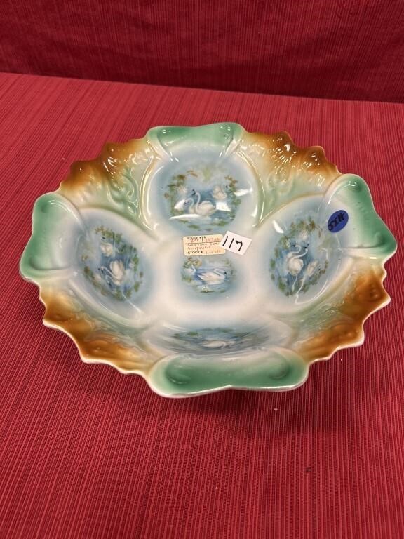 Prussian era center bowl with swan transfer 11”