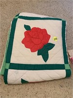 ROSE QUILT