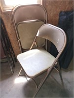 4 Samsonite Folding Chairs - 1 has ripped seat