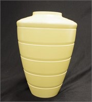 Wedgwood Keith Murray matt glazed straw vase