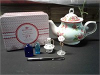 Teapot and tea collection