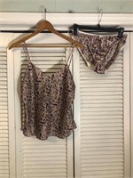 VINTAGE ERIKA TAYLOR INTIMATES 2PC CAMI/ PANTY SET